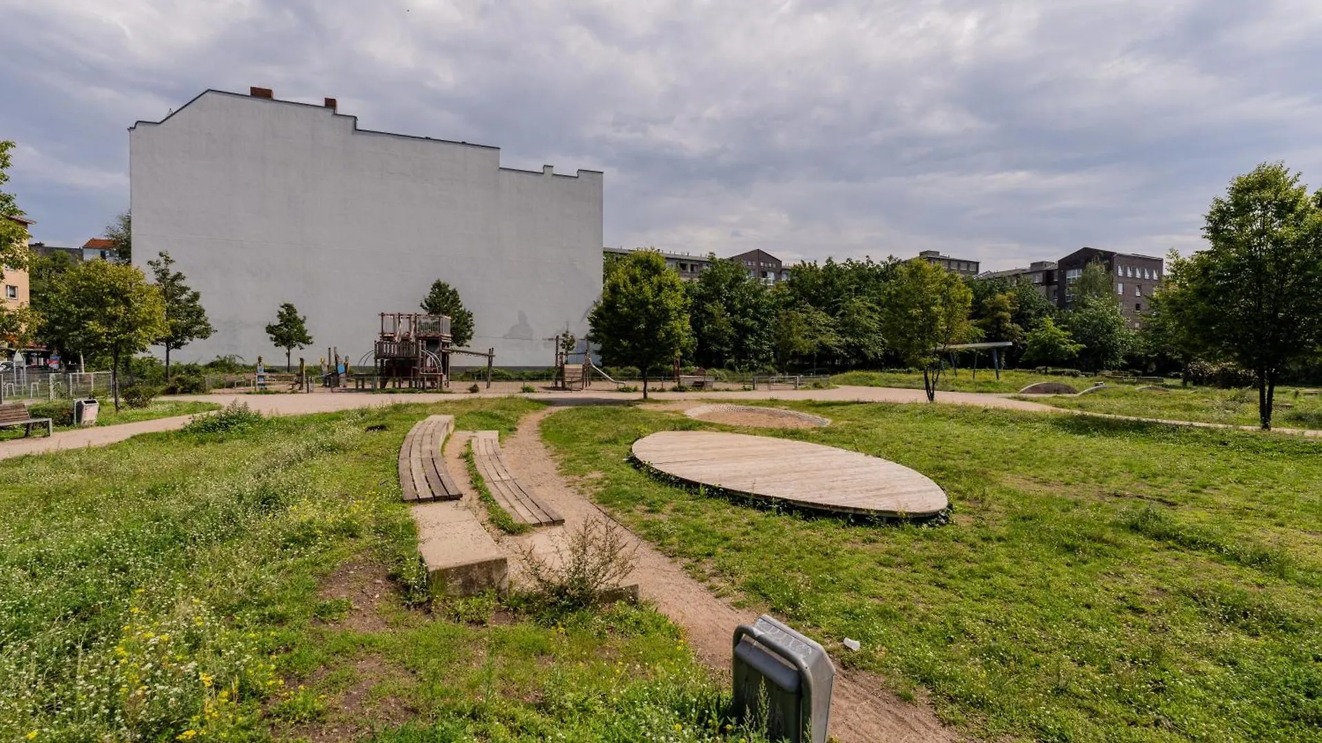 Cozy Retro Chic With Patio And Self Check-In Lejlighed Berlin Tyskland