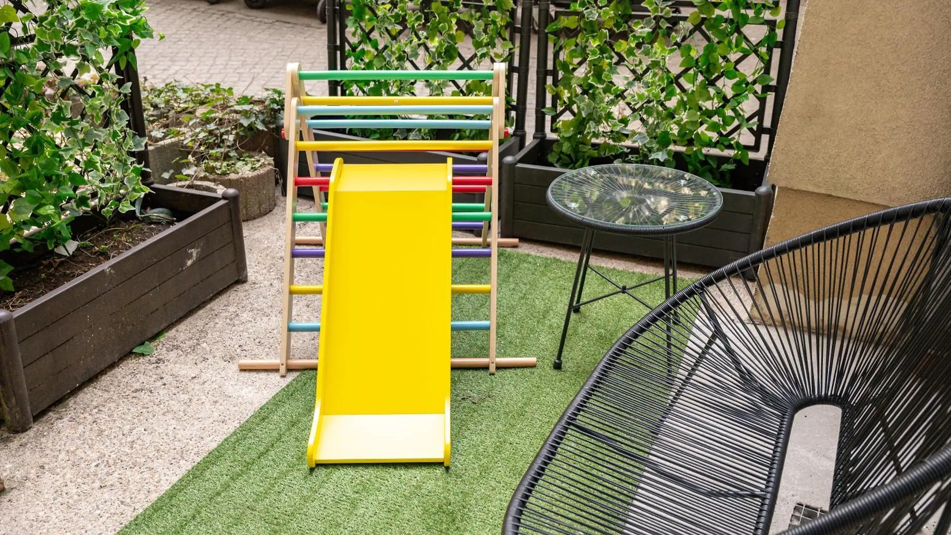Cozy Retro Chic With Patio And Self Check-In Lejlighed Berlin Tyskland